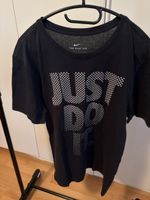 Nike t-shirt