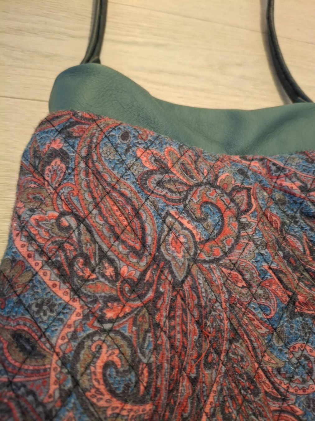 Taschen für Damen: Handtasche, neuwertig, ideales Accessoire – Neu (gemäss Beschreibung) aus Bellikon von MellonCollieMitTwint 1