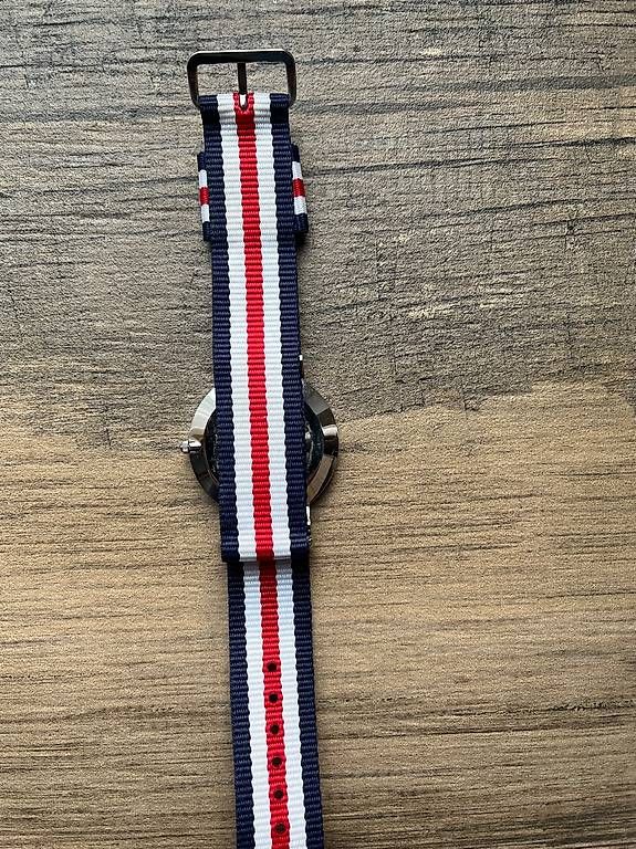 Orologi: Daniel Wellington Armbanduhr  – Usato da St. Gallen venduto da mac_8rtz 2
