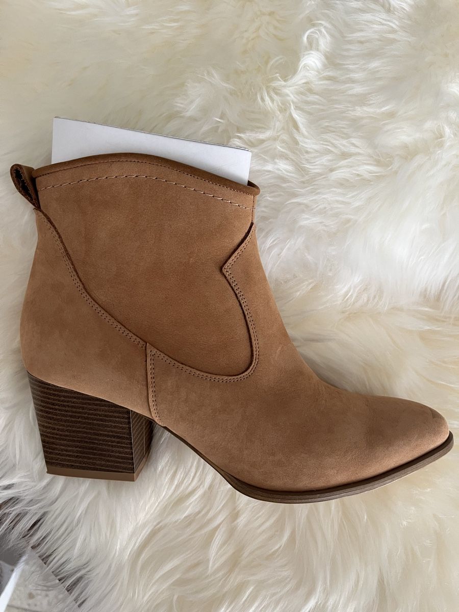 Scarpe da donna: Bottines camel à talons – Usato da Ballens venduto da Annushka26 2
