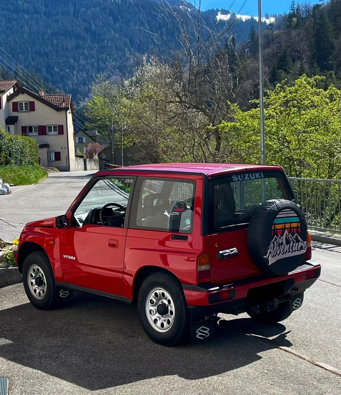 Suzuki Autos: Suzuki Vitara JLX 1.6i 4x4 – Gebraucht aus Chur von Hechtl2