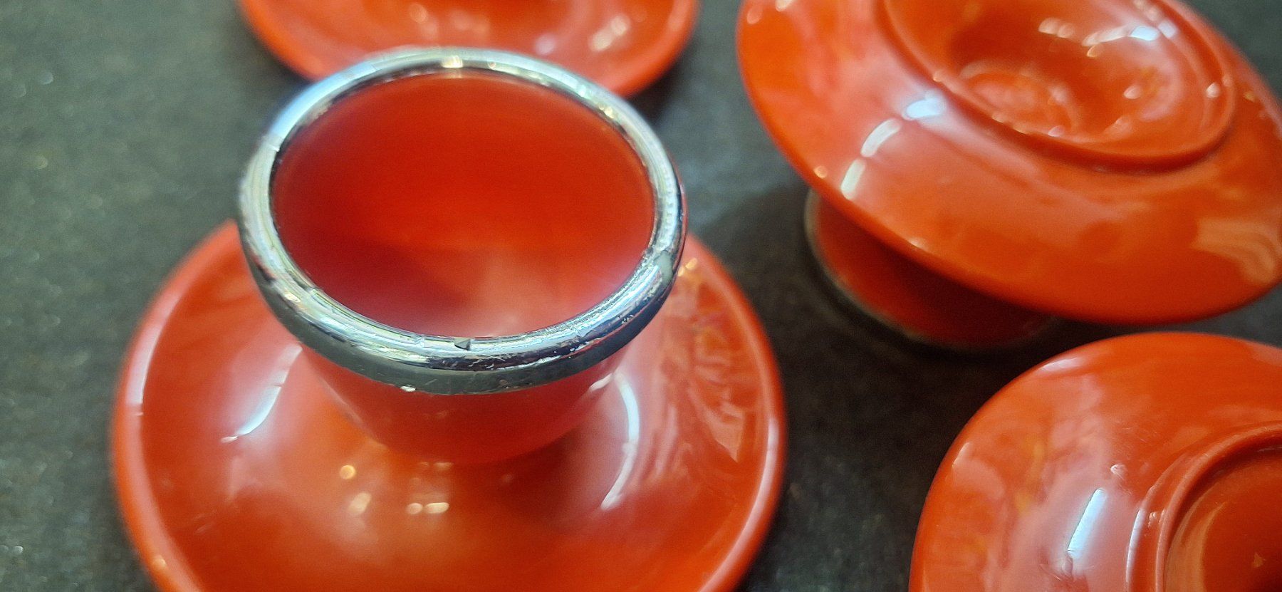 Altre Stoviglie: 4x vintage Eierbecher  rot/ Silber 1960/70 – Usato da Emmenbrücke venduto da abu_9mj8 5