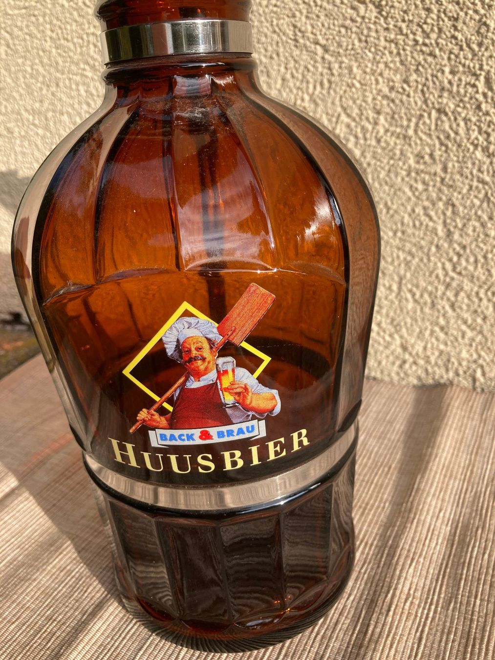 Bicchieri, Caraffe & Bottiglie: Alte Bierflasche, 2 Liter, leer, Back & Brau – Usato da Lütisburg venduto da wiesenpippau 4