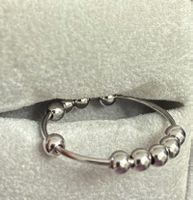 Silver Ring mit kleine Kugeln