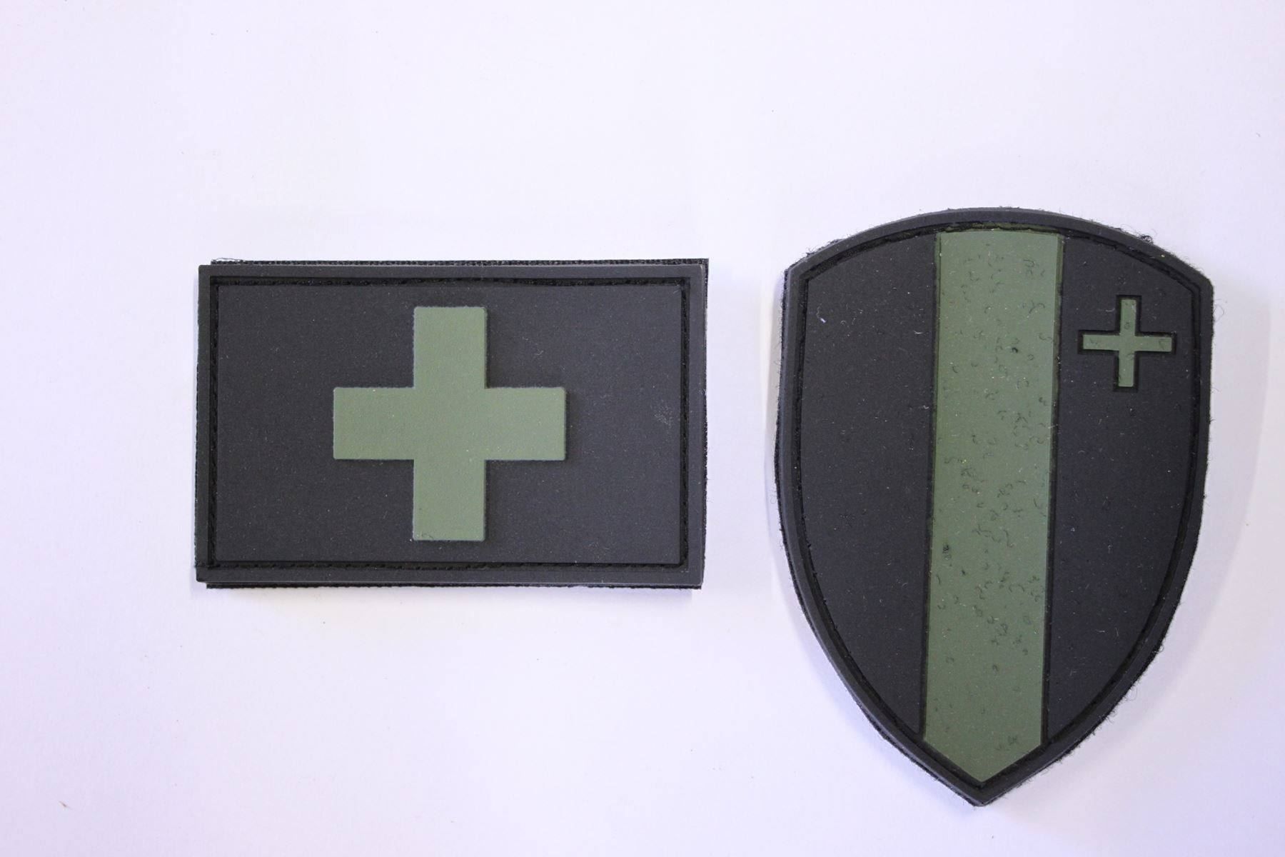 Placchette & Badge: Insignes Tactique CH + NE – Nuovo (secondo la descrizione) da La plaine venduto da 762