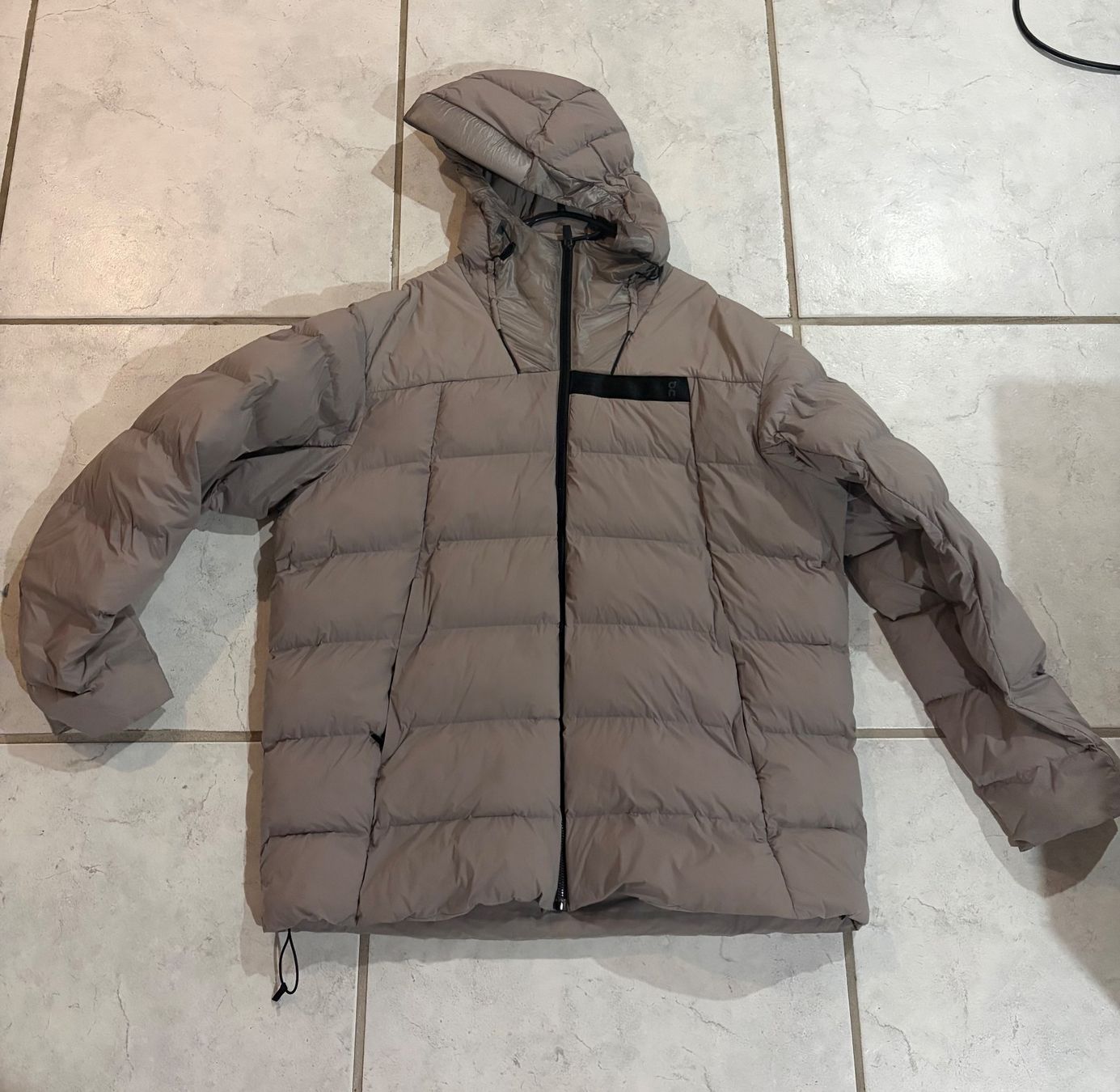 Jacken: ON Challenger Jacket – Gebraucht aus Winterthur von sch_dl7r