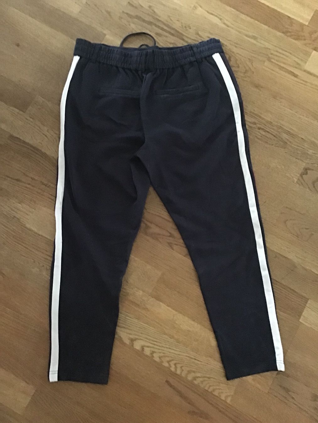 Only Pantaloni: Hose "Only" Gr. L/32... – Usato da Uetendorf venduto da Koh0 1