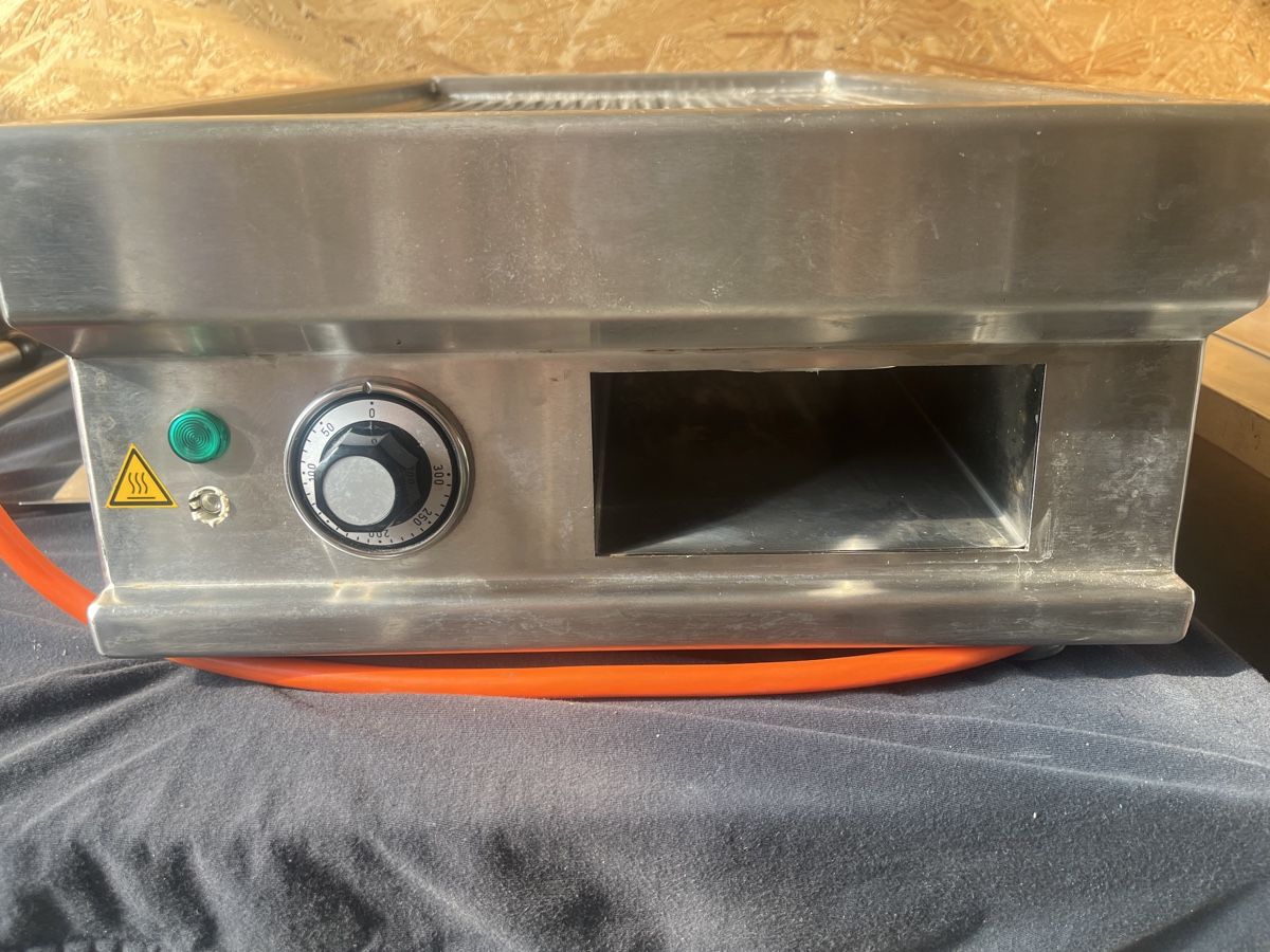 Elettrodomestici da cucina: Robuster Hugentobler/Aeschlimann Grill – Usato da Dittingen venduto da Cervolino77 2
