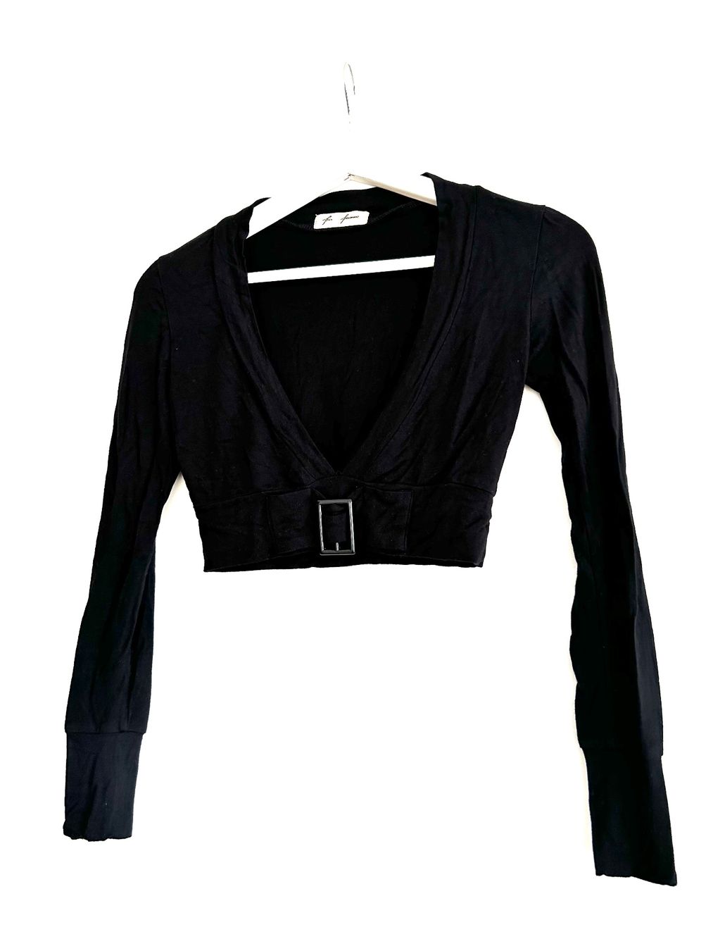 Top: Bauchfreies, besonderes Crop Top – Usato da Rorschach venduto da fla_62jm 1