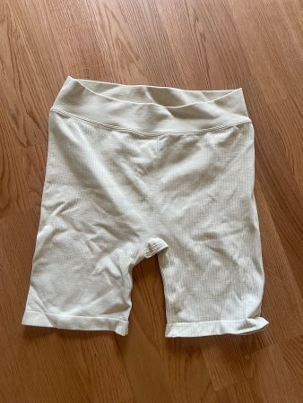 Leggings kurz Damen beige Grösse S wie neu
