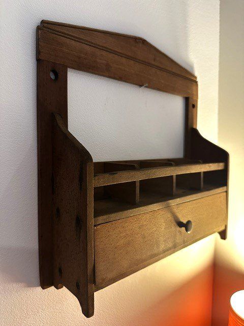 Scaffali: +  HoLz GeWüRzreGaL  + – Usato da Winkel venduto da zeho 1