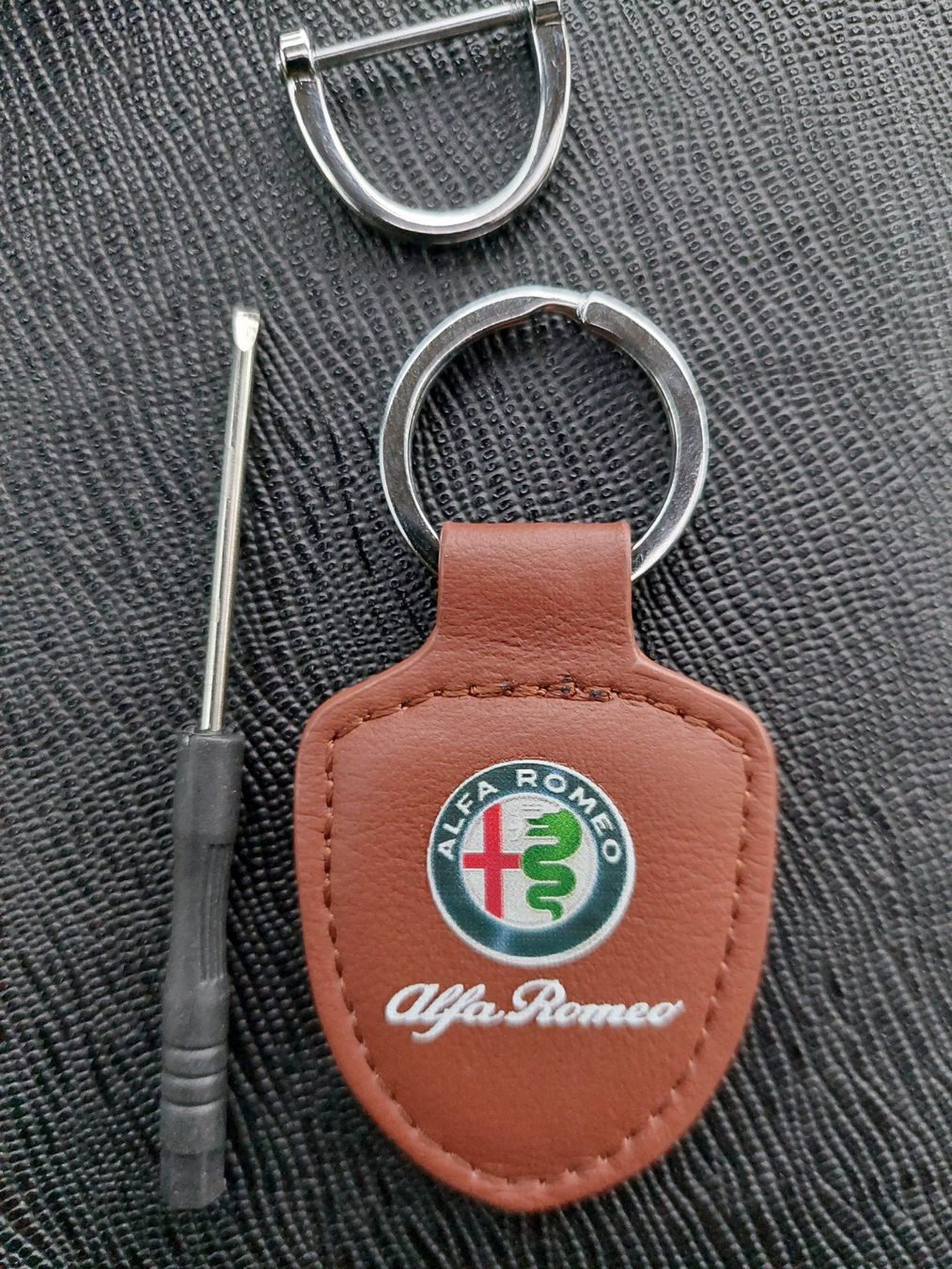 Vespa Schlüsselanhänger & - bänder: Alfa Romeo - Schlüsselanhänger – Neu und originalverpackt aus Zürich von makimakimak 2
