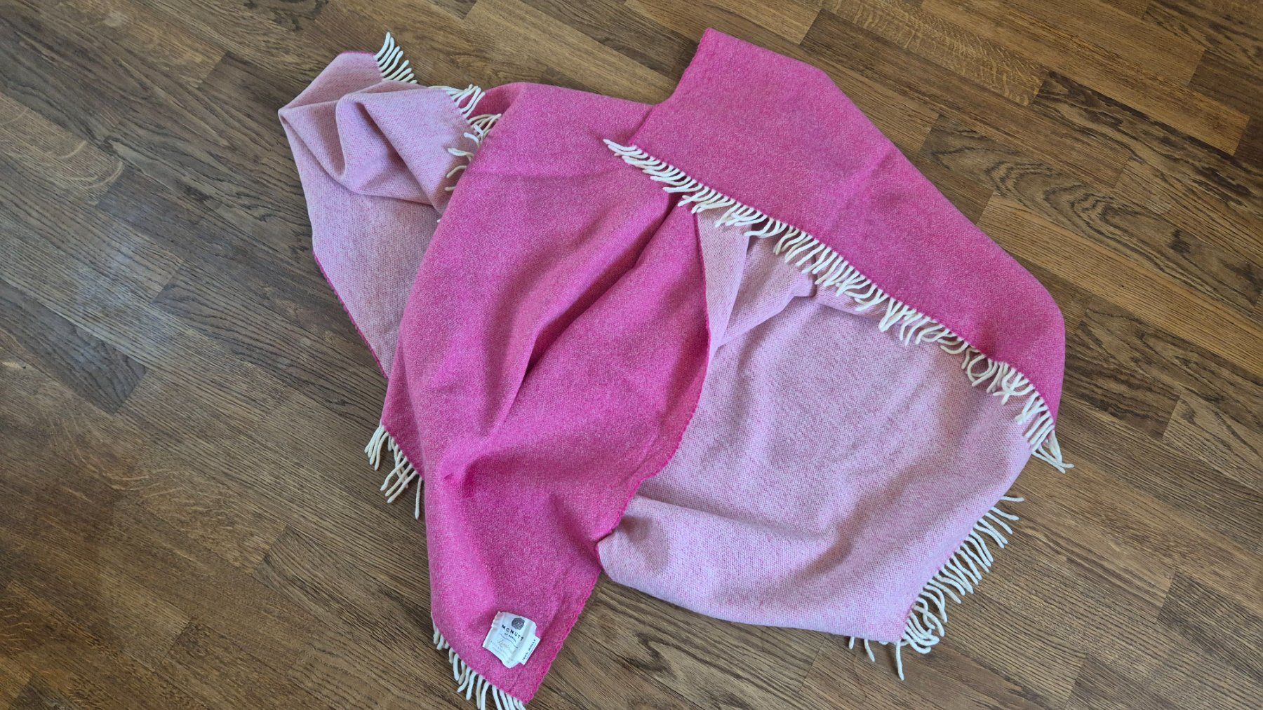 Couvertures: 100% wool pink blanket 130x130 – D'occasion à Zürich par monadiederich 2