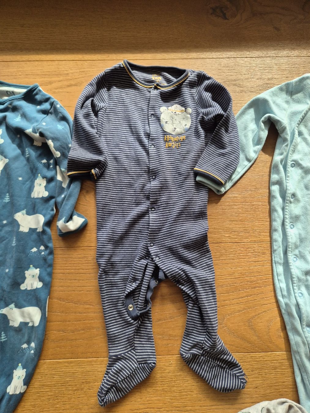 Lots de vêtements: Pyjama Set – D'occasion à Kollbrunn par guernsey11 2