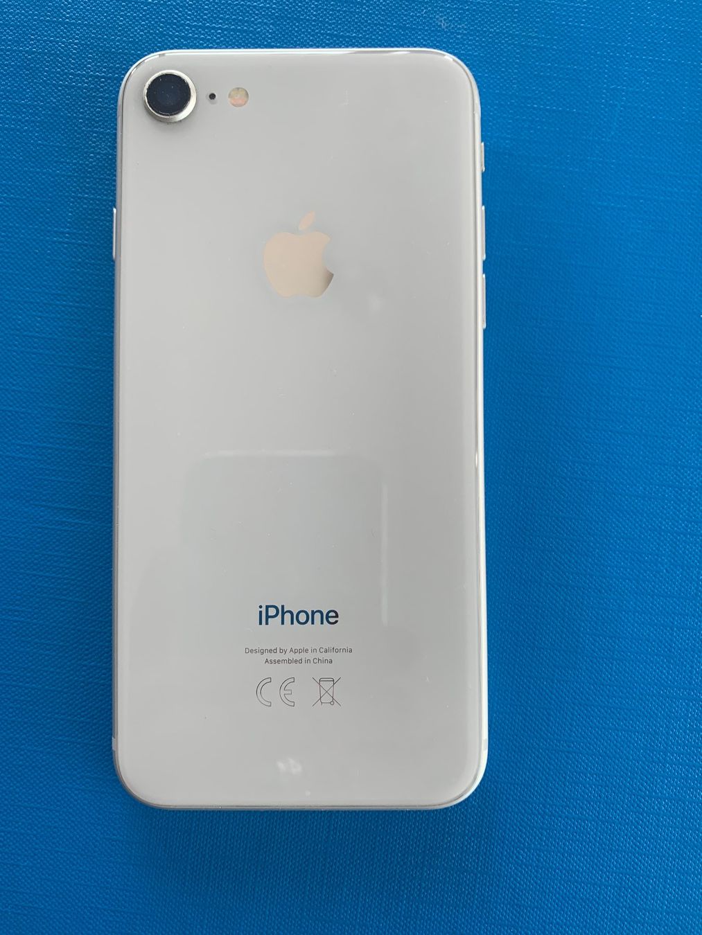 Apple Handys / Smartphones: IPhone 8 256GB weiss – Gebraucht aus Lengnau AG von Davidl01 1