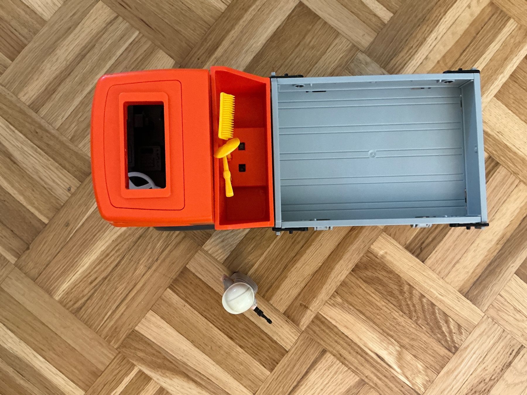 Playmobil Giocattoli: Playmobil 6861 - Baustellen-LKW – Usato da Zuchwil venduto da Commander0 1