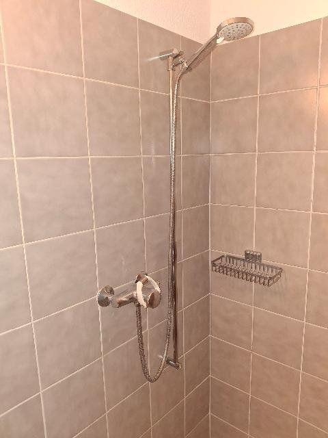 Laufen Spülbecken & Waschbecken: Spülbecken – Gebraucht aus Rümlang von Lai88 3