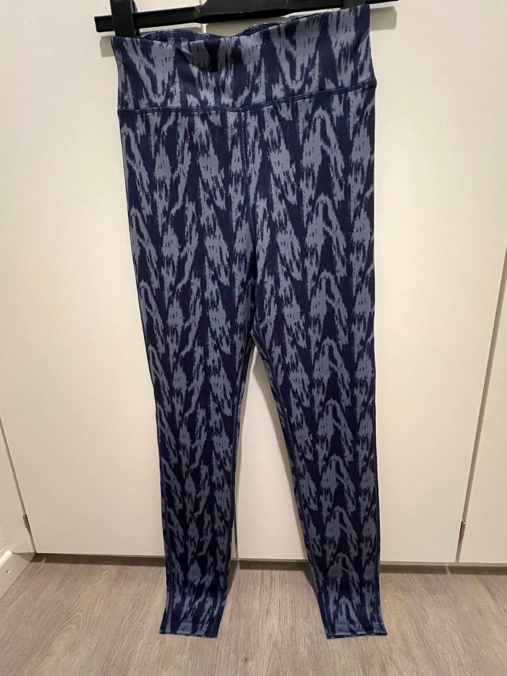 Leggings: Sportleggins blau – Neu (gemäss Beschreibung) aus Jona von n.ferrari