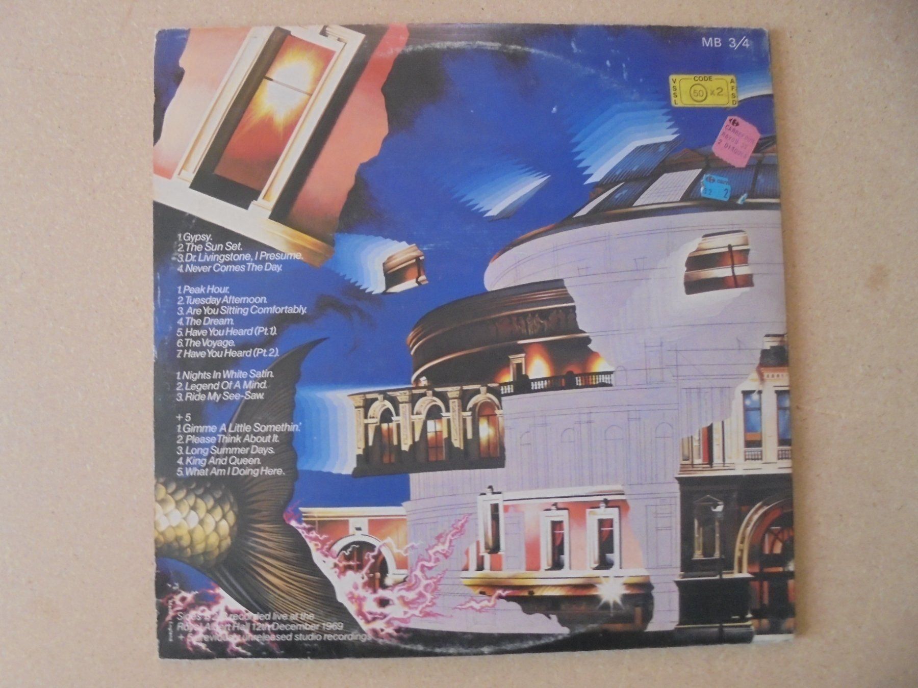 Dischi in vinile: Moody Blues " Caught Live + 5" 2 x LP UK – Usato da Crissier venduto da Promopost 4