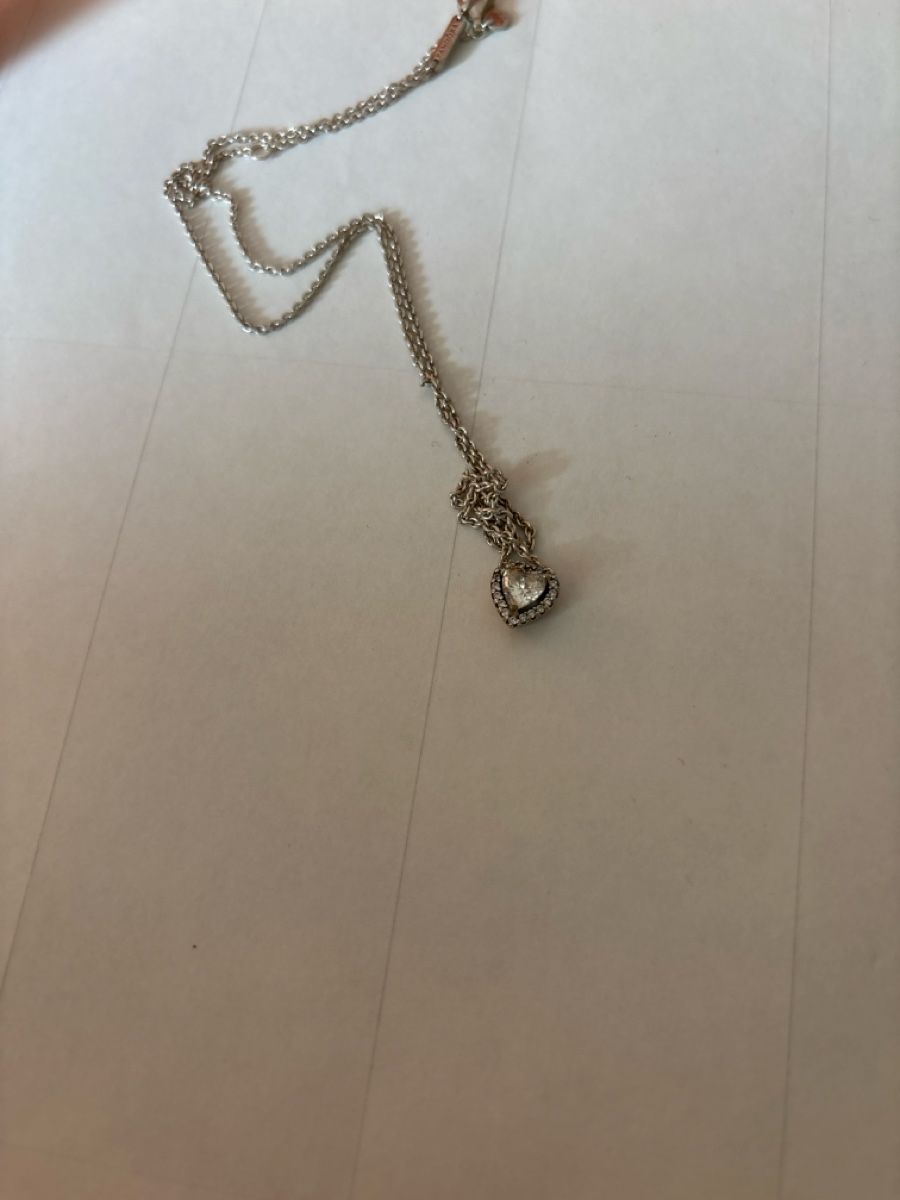 Pandora Catenine: Pandora Herz Kette  – Usato da Dübendorf venduto da ame_g69g 1