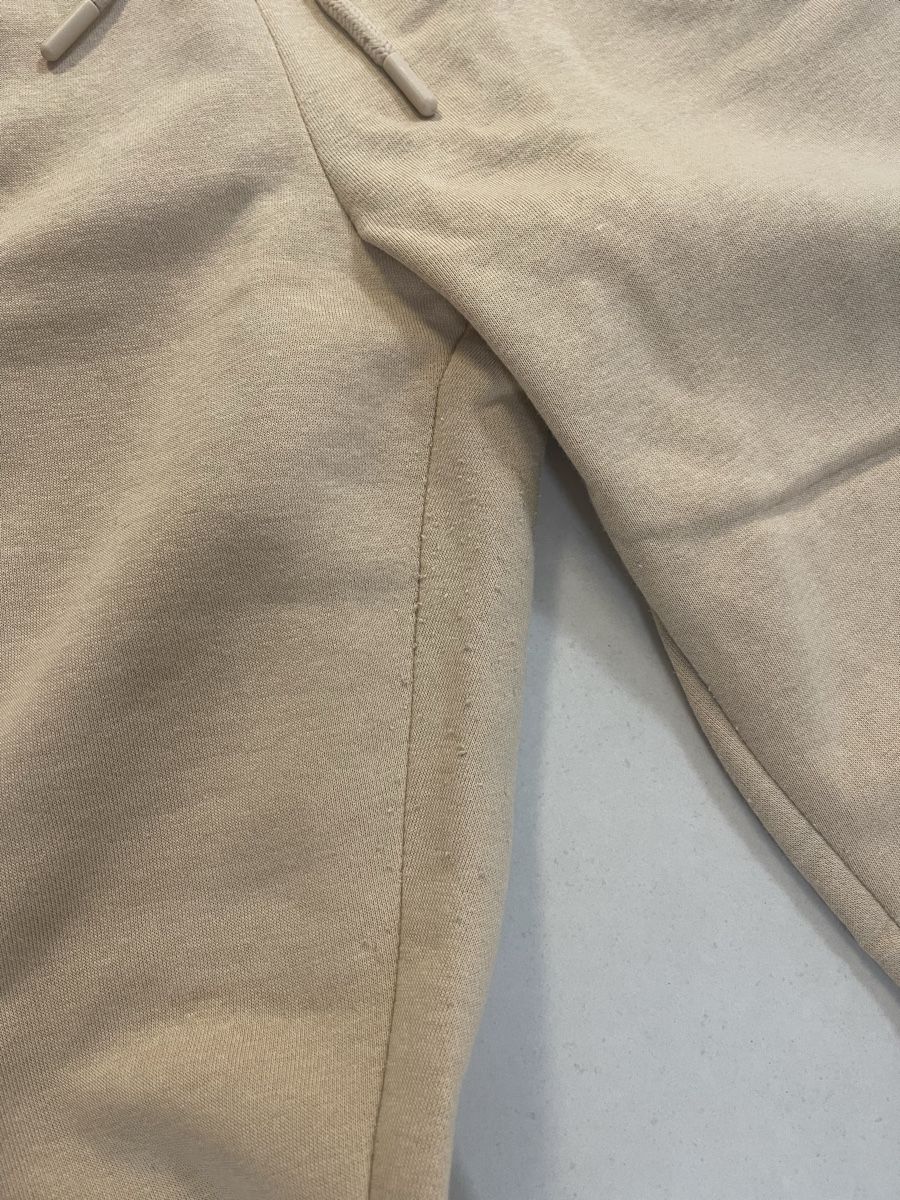 Pantaloni: FB Sister Jogginghose Beige XS – Usato da Bassersdorf venduto da Sandy456 2