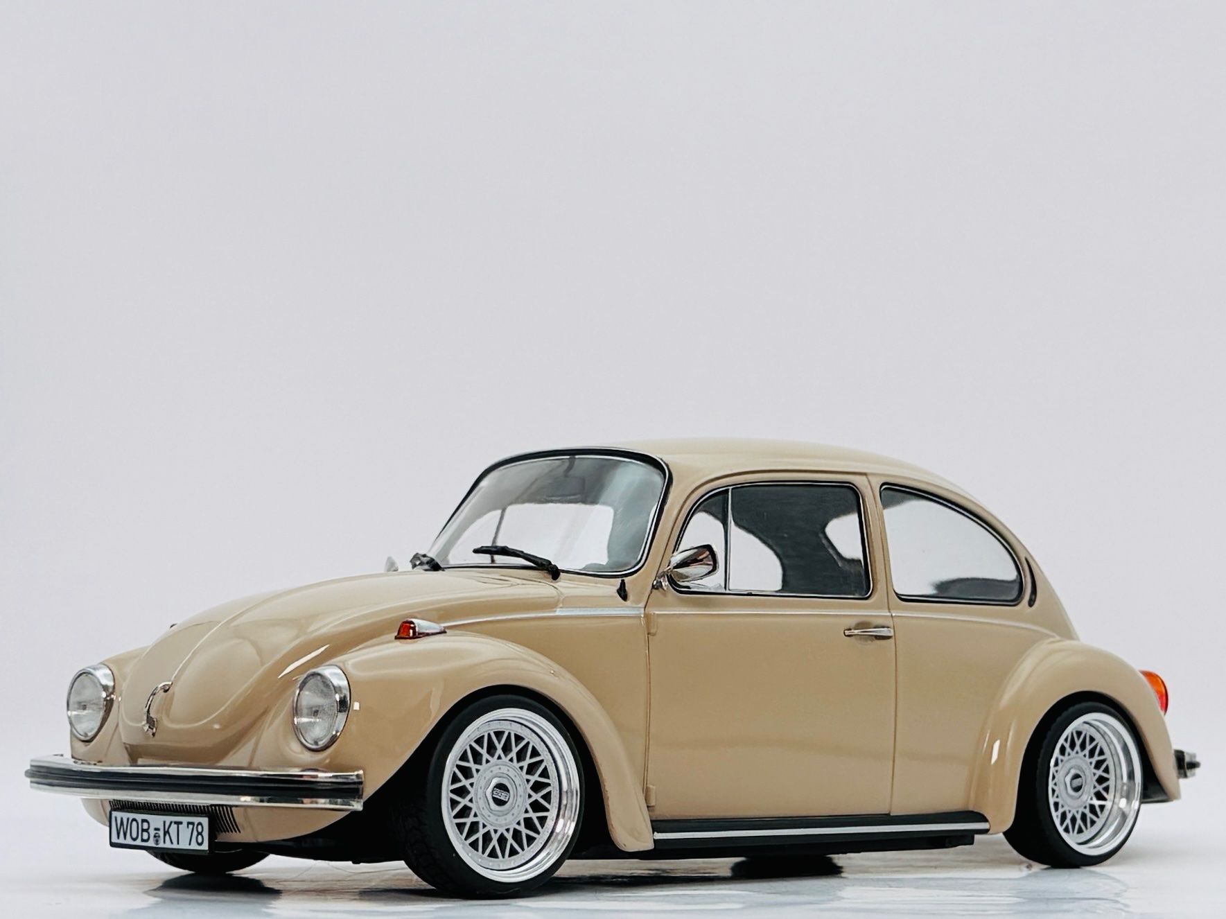 Norev Modellini d'auto: 1:18 VW Käfer 1303 1973 Norev BBS Tuning – Nuovo e nell'imballaggio originale da Baar venduto da Cai 3