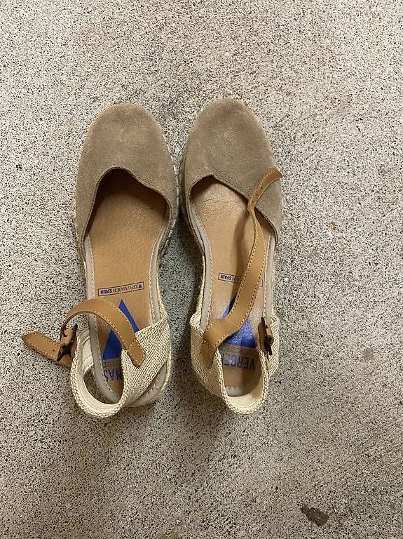 Scarpe da donna: Keilabsatz Espadrilles – Usato da Niederrohrdorf venduto da nat_p7qz