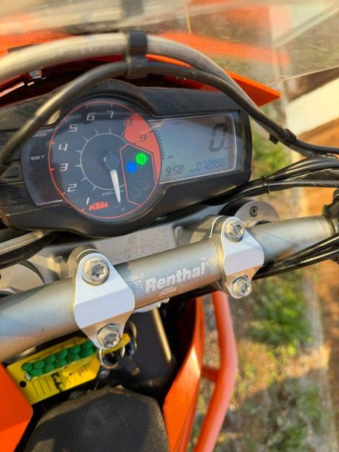 KTM Enduro: 690 Enduro – Difettoso da Ramiswil venduto da cor_5qml 5
