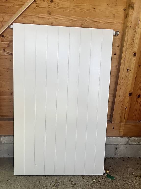 Heizgeräte: Heizungsradiator – Gebraucht aus Reutigen von Carrera47