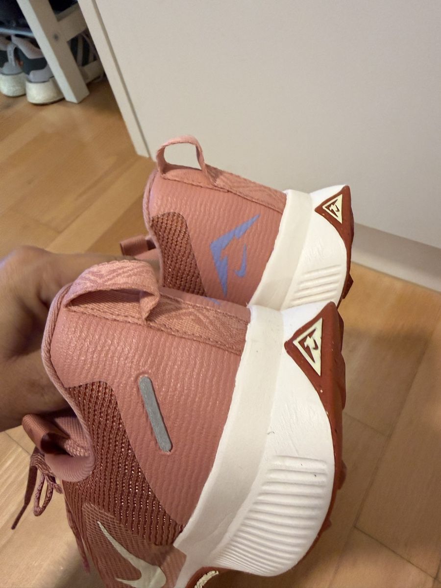 Nike Scarpe da donna: Nike Trail ATC 40 – Usato da Bülach venduto da sawa22 5