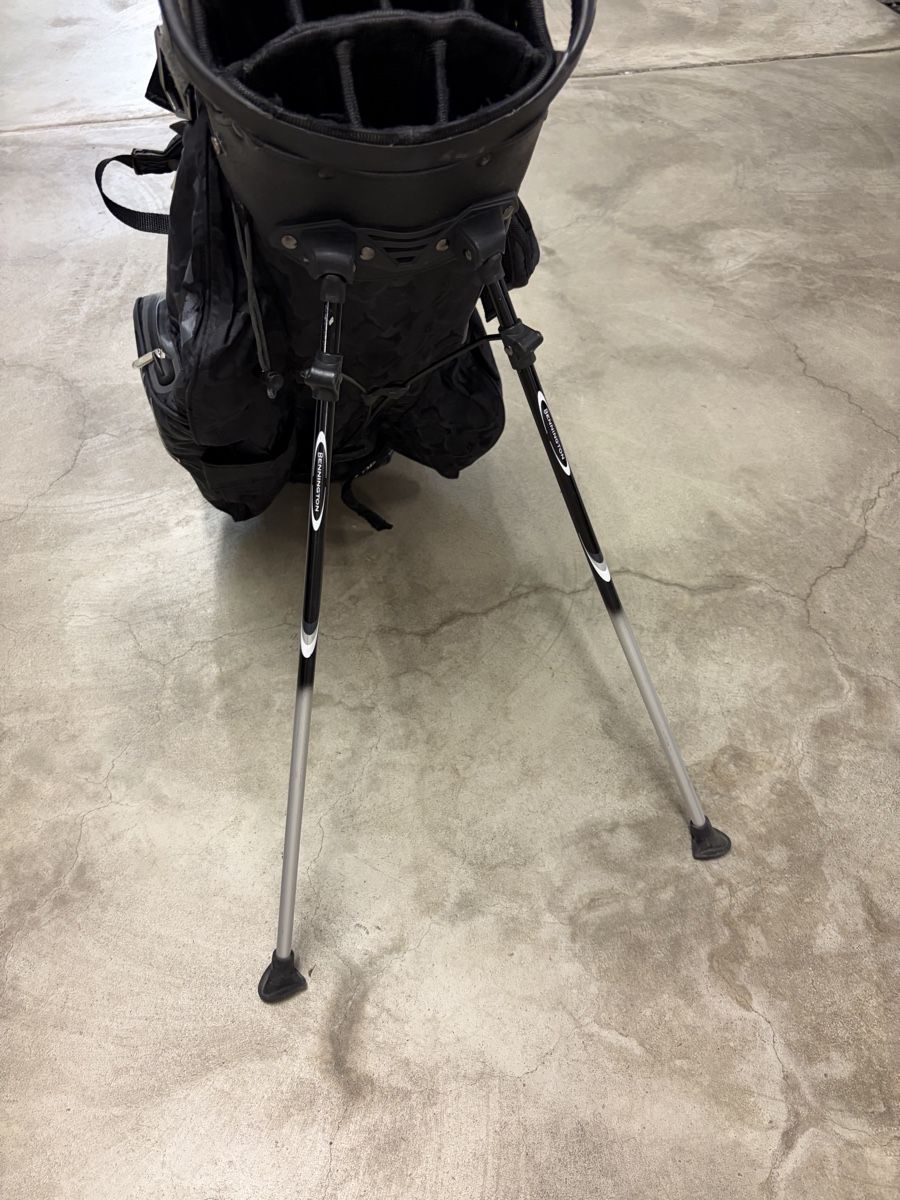 Borse: Bennington Golf Bag Black Used Condition with rain cover – Usato da Forch venduto da senson 3