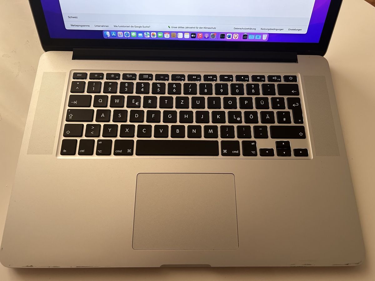 Apple Portables: Apple MacBook Pro 15-inch i7 – D'occasion à Zürich par sca_qc66 3