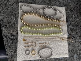 Diverser Modeschmuck grösstenteils neu ungetragen