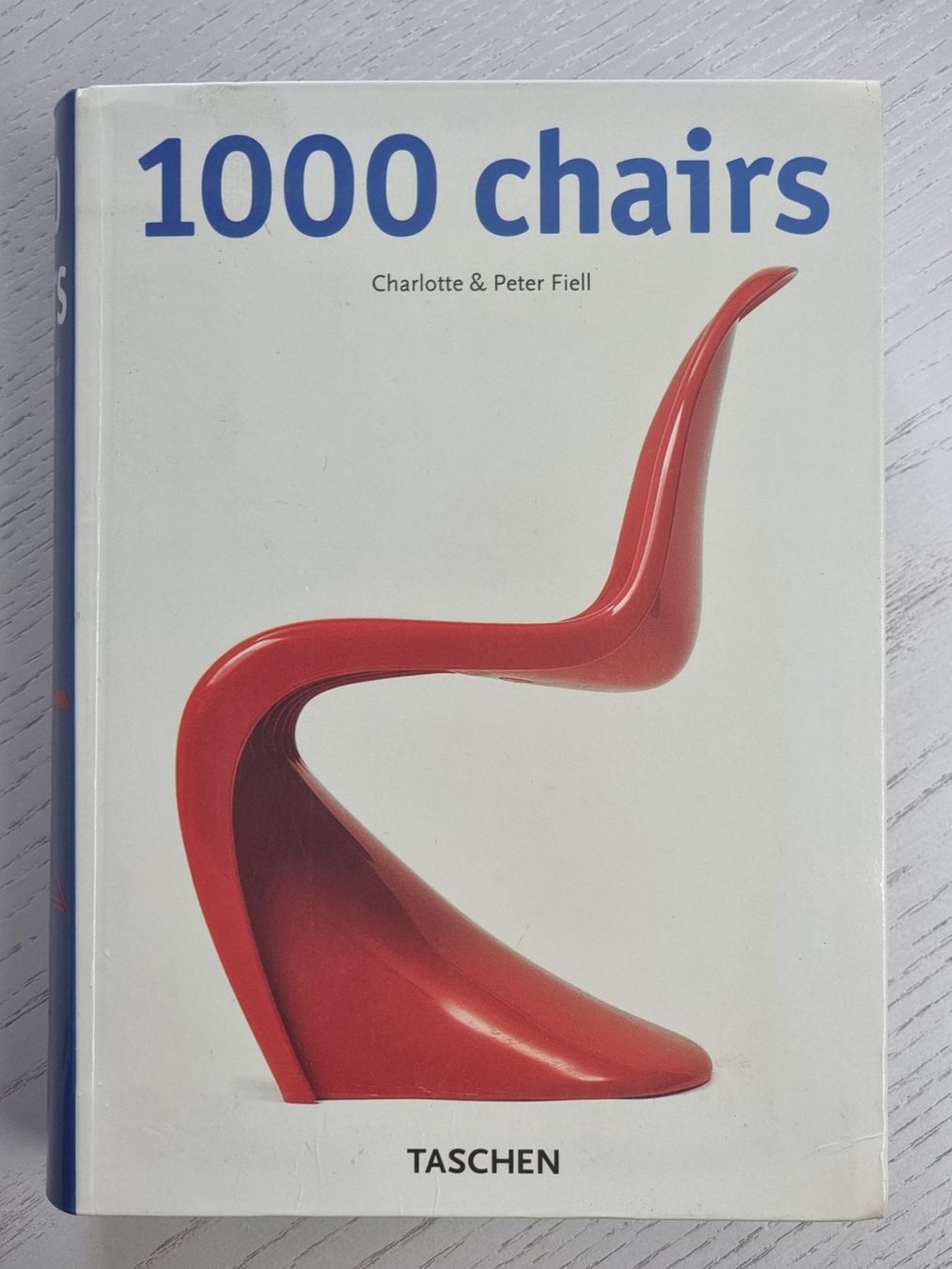 Libri: 1000 Chairs Designklassiker Stühle – Usato da Villigen venduto da Tschachtlan