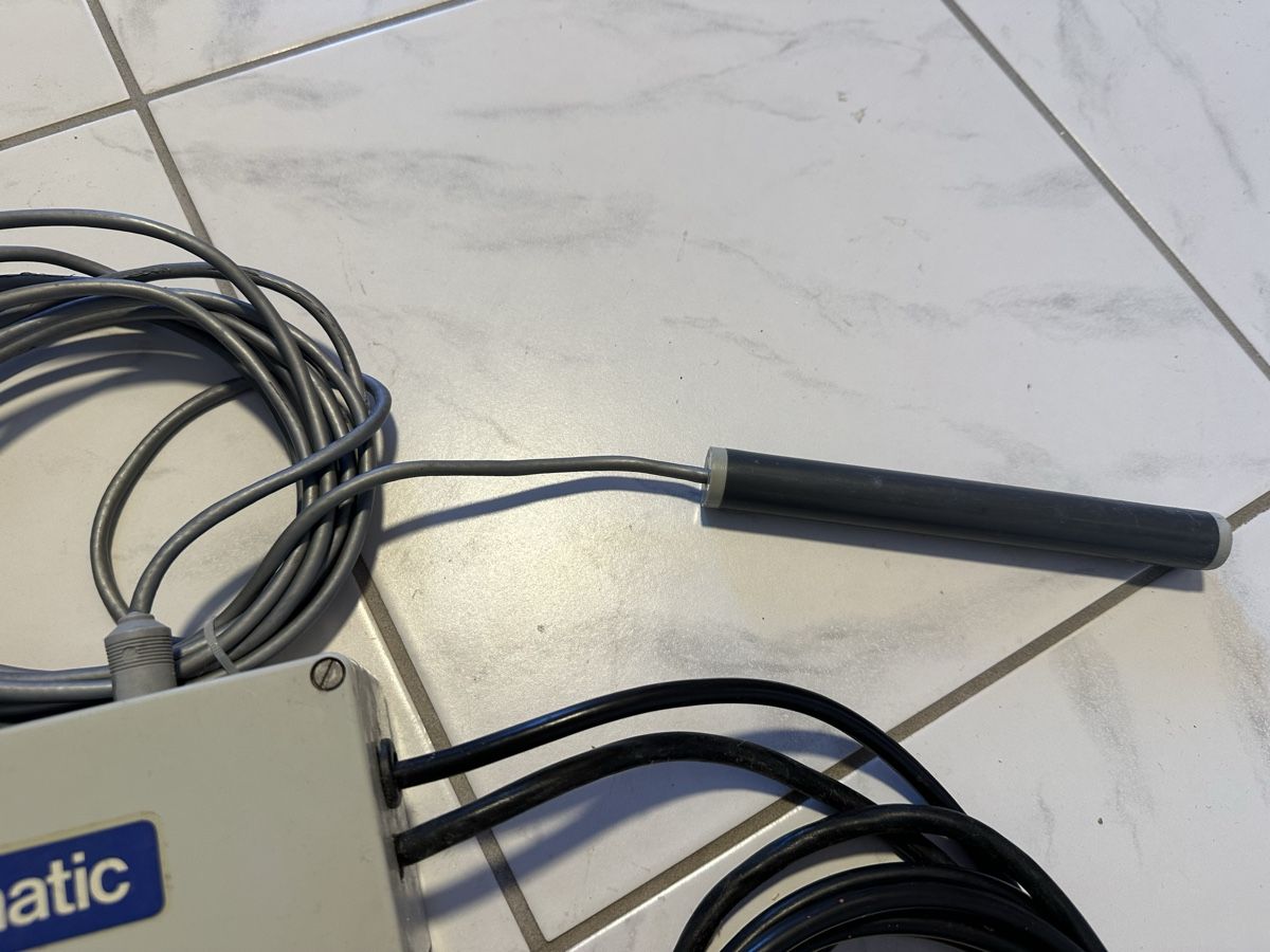 Telecomandi: Funkfernsteuerung ( Tormatic) – Usato da Oberengstringen venduto da Affeier0 1
