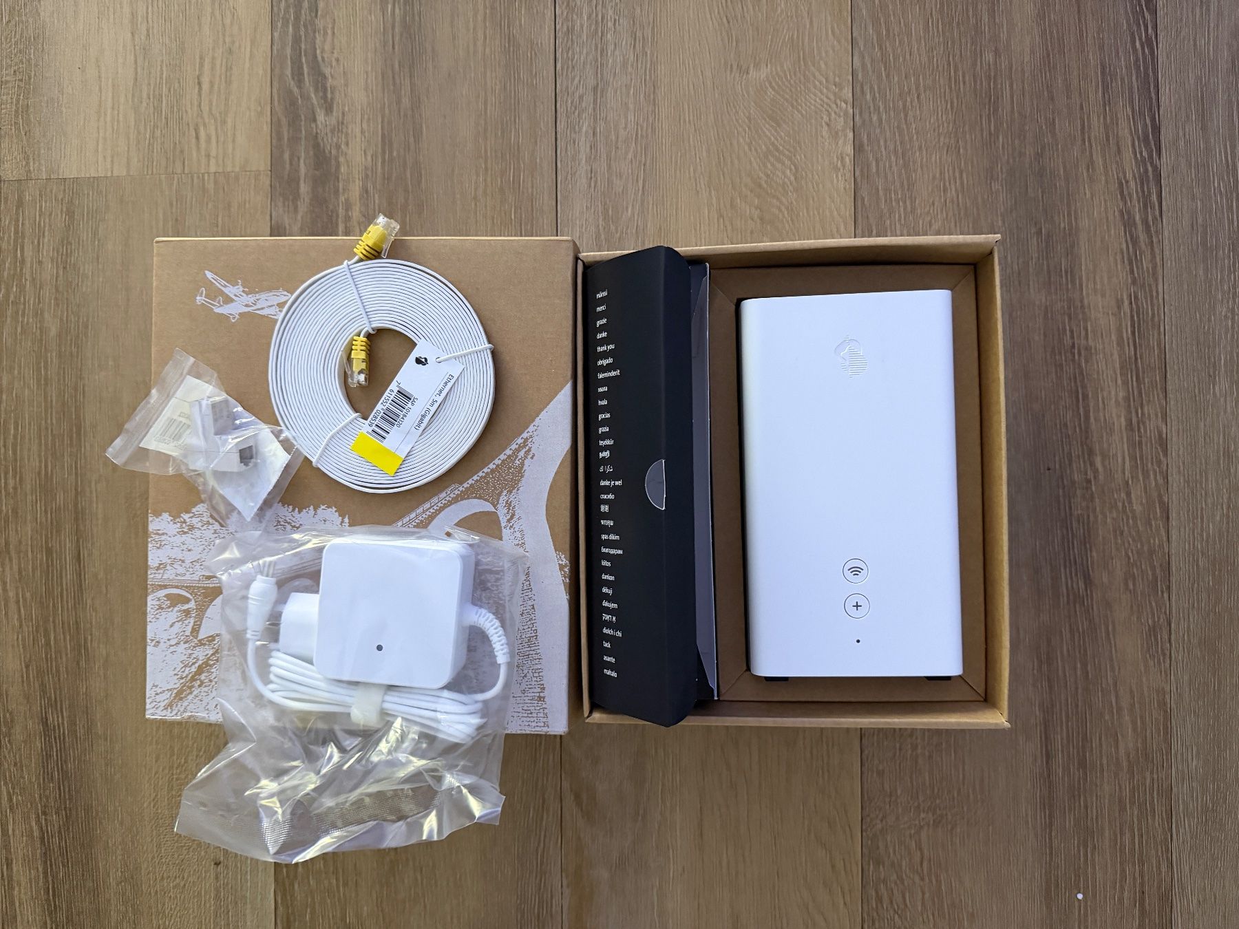 Swisscom Modem & Router: Swisscom Internet-Box 2 - Neu & Originalverpackt – Nuovo e nell'imballaggio originale da Rossrüti venduto da Teeride 1