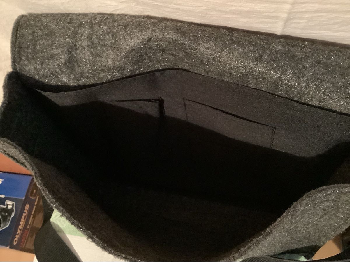 Borse: USM Haller Tasche Messenger Filz grau – Usato da Frick venduto da Freiwillig39 3