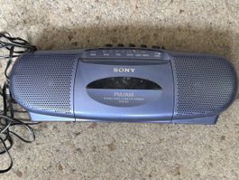 Sony CFS-E2 Stereo Radio Cassette-Corder - Top Zustand!