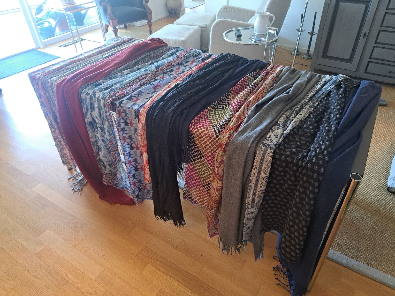 Foulards & écharpes: Pashmina 16 pièces  – D'occasion à Zollikerberg par ren_q7gc 2