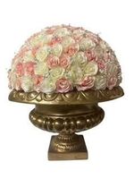 traumhafte Amphore mit Blumen