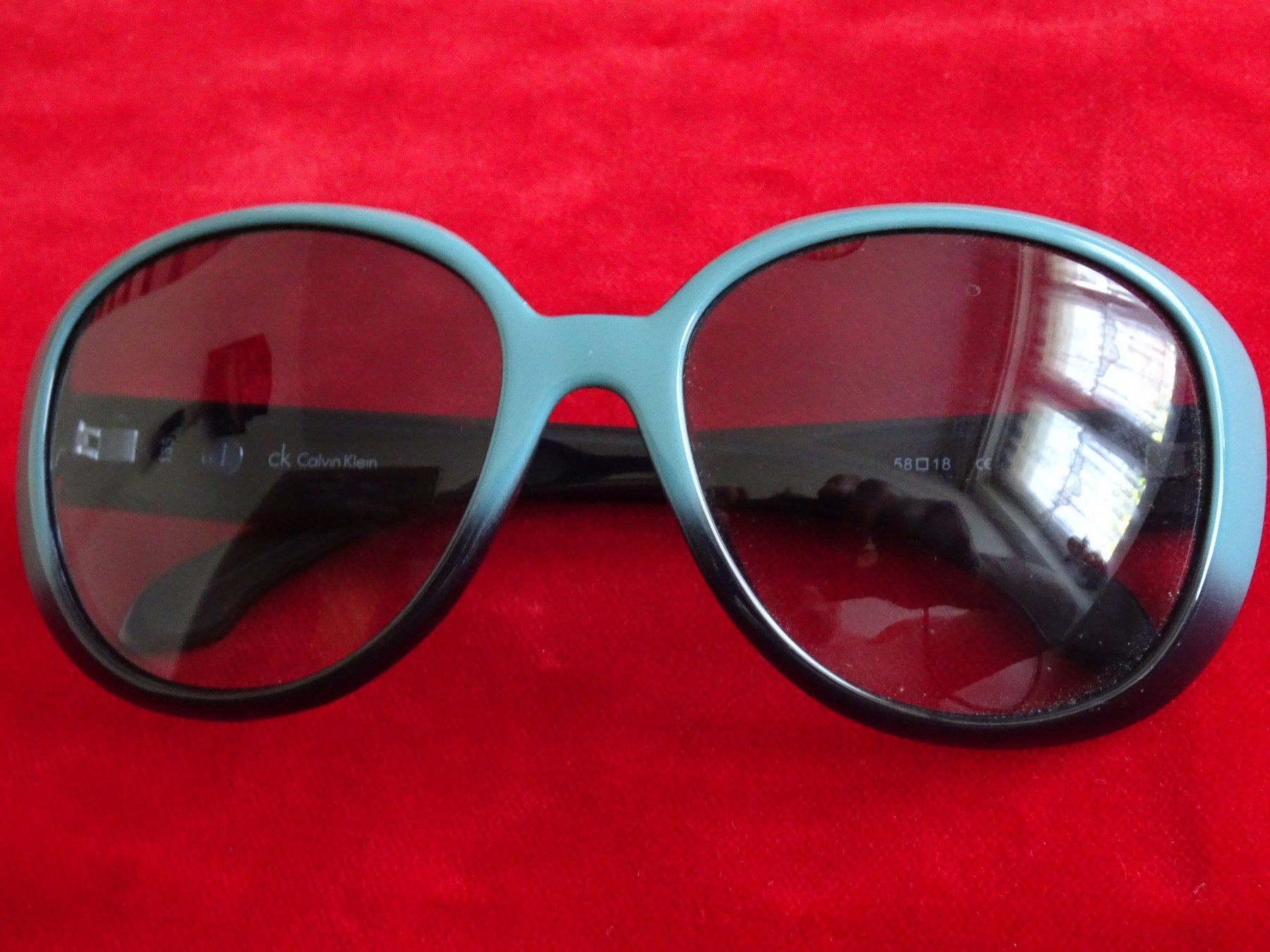 Calvin Klein Occhiali & Lenti: Calvin Klein Sonnenbrille – Usato da St.Gallen venduto da Diva021 9