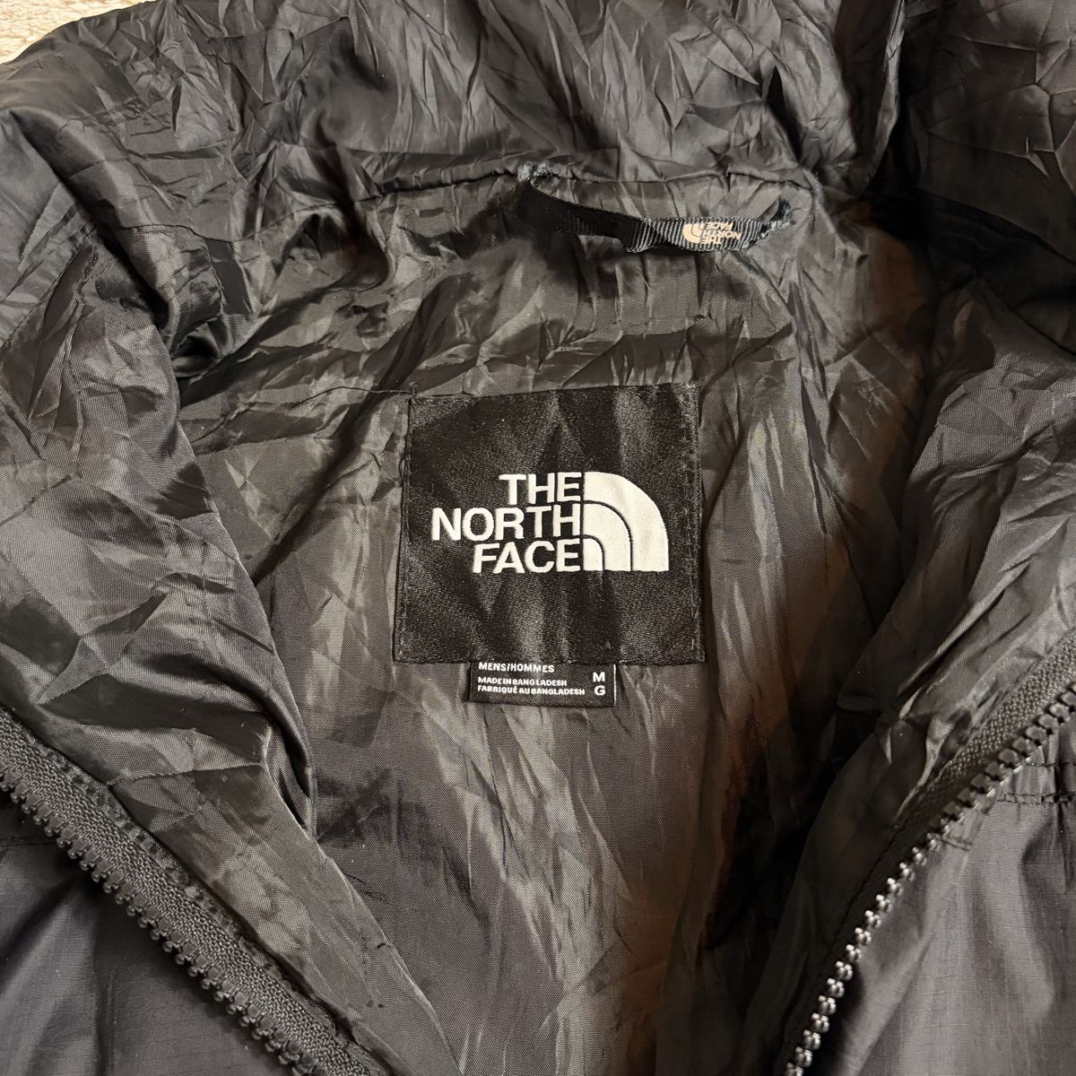 North Face Jacken: Doudoune The North Face 700 noire - Taille M – Gebraucht aus Neuchâtel von aliceguins 5