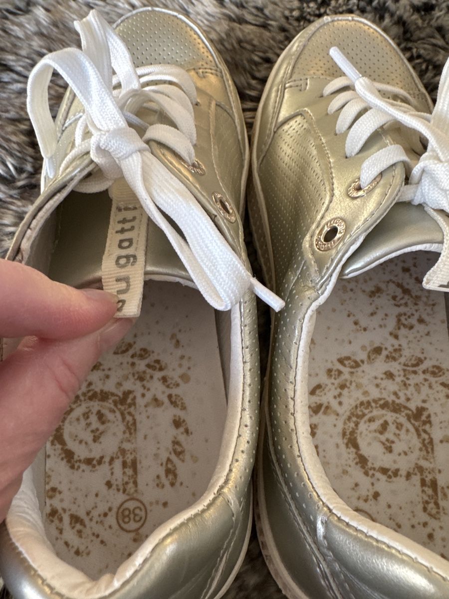Bugatti Scarpe da donna: Bugatti Sneakers (38) – Usato da Vezia venduto da sidu03 2