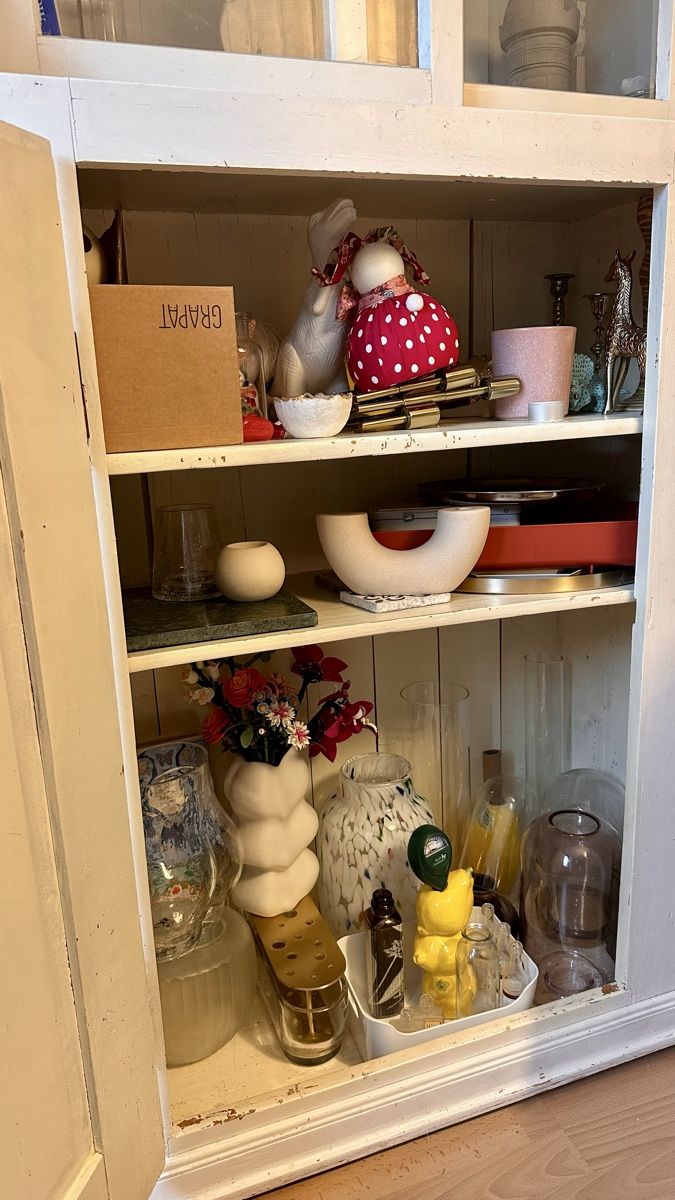 Armadi: Schrank mit Vitrine – Usato da Neuenhof venduto da Juliaandromeo 2