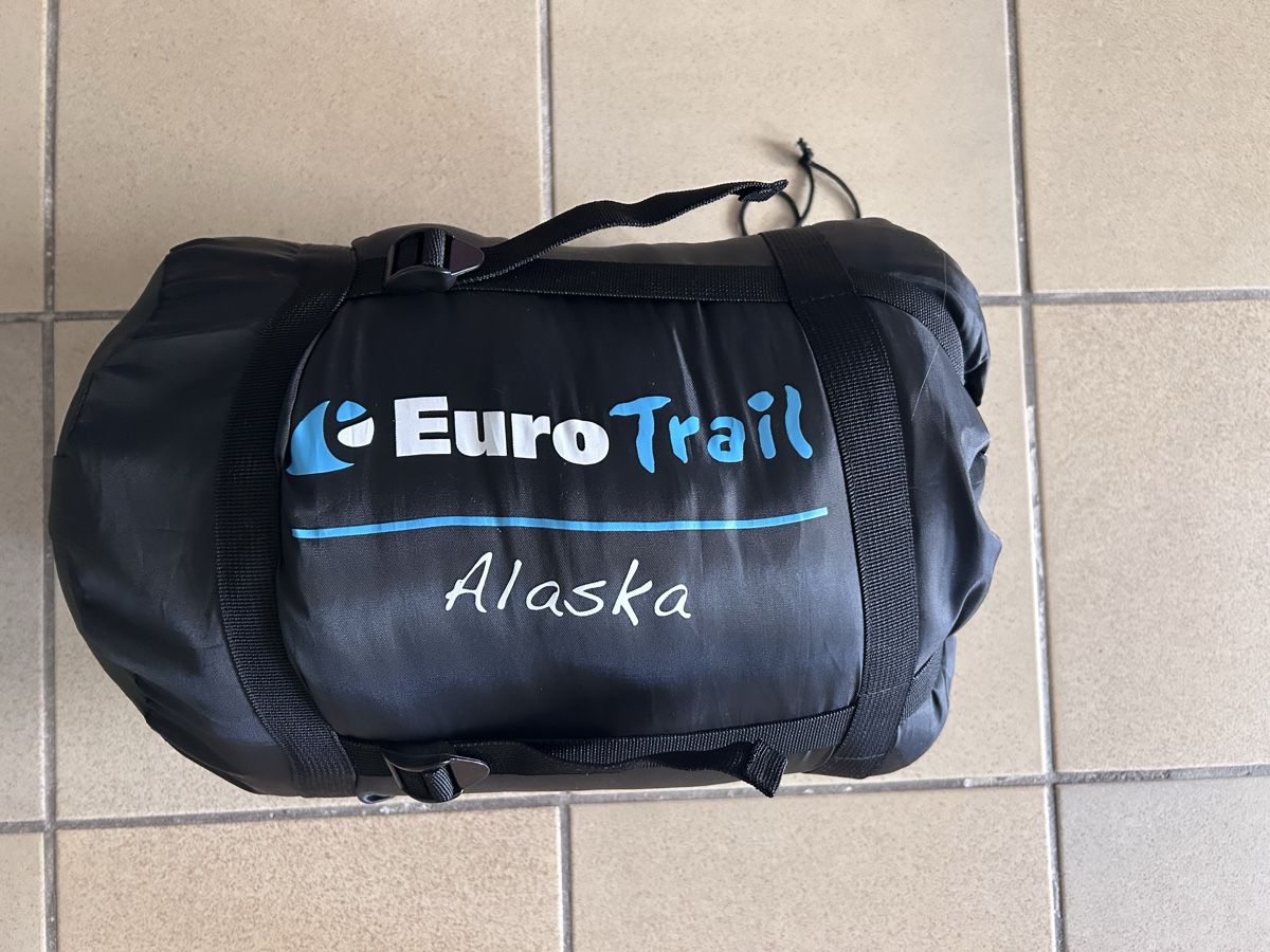 Sacchi a pelo: Schlafsack Euro Trail Alaska blau – Usato da Jona venduto da Tidy76 7
