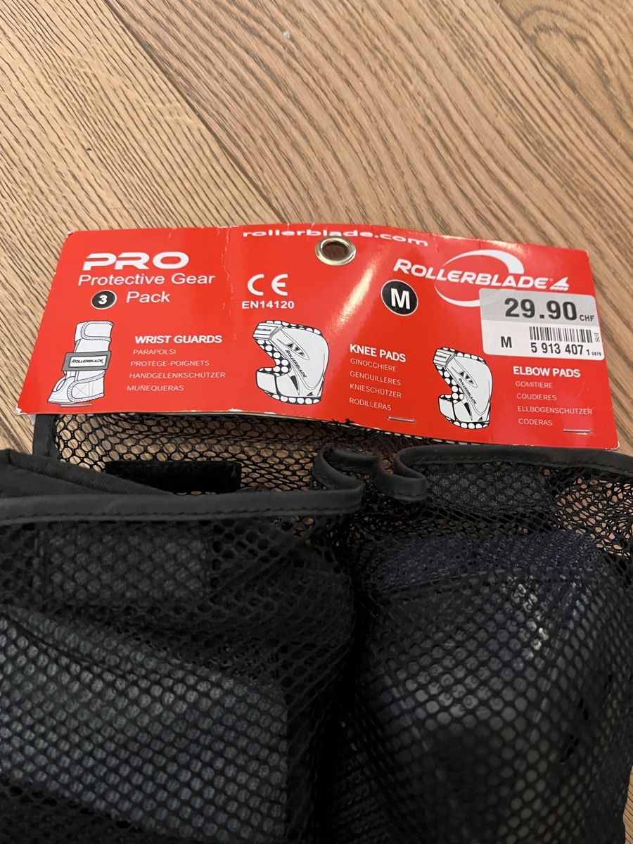 Protections: Protection Rollerblade PRO M 3 pièces neuf – D'occasion à Grand-Lancy par samkukai 1