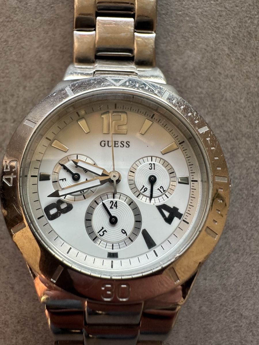 Guess Orologi: GUESS Damenuhr – Usato da Oftringen venduto da Breza22