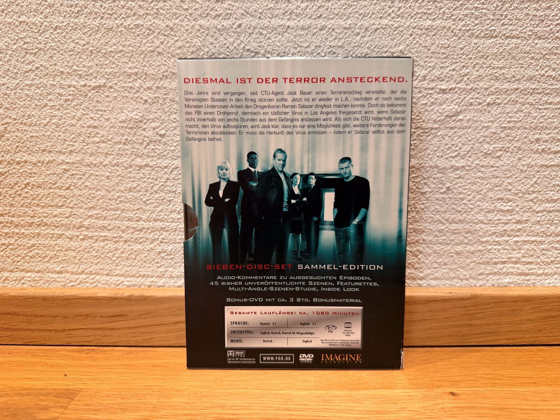 Tutti i DVDs: 24: Twenty Four Staffel 3 (DVD) – Usato da Reinach BL venduto da Graphix 1