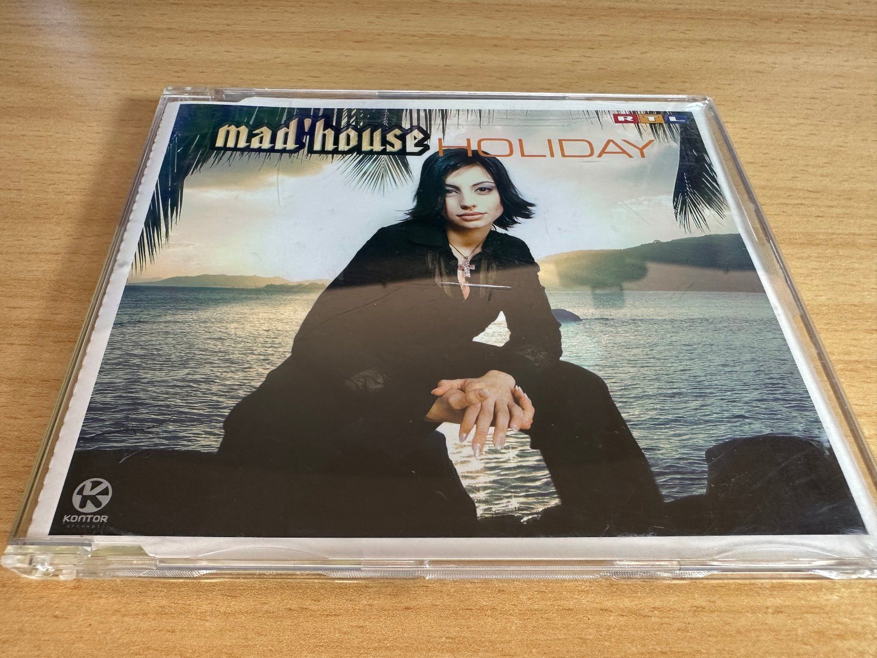 CD: Mad'house – Holiday - Maxi CD – Usato da Rikon im Tösstal venduto da Alpenmutz