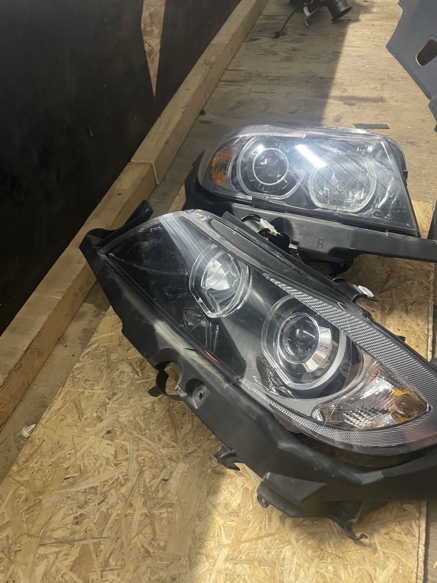 BMW Fari: Original BMW 3er E90 / E91 Scheinwerfer Set (Links & Rechts) – Usato da Recherswil venduto da garagefourtyfour